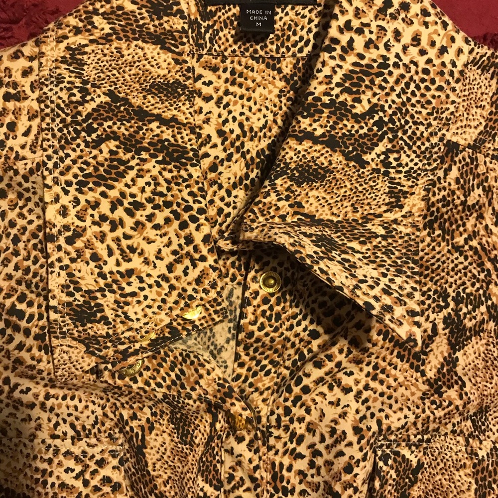 BEBÉ BUTTON UP - MEDIUM
